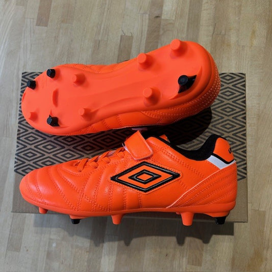 Umbro Speciali Liga Firm Ground Junior